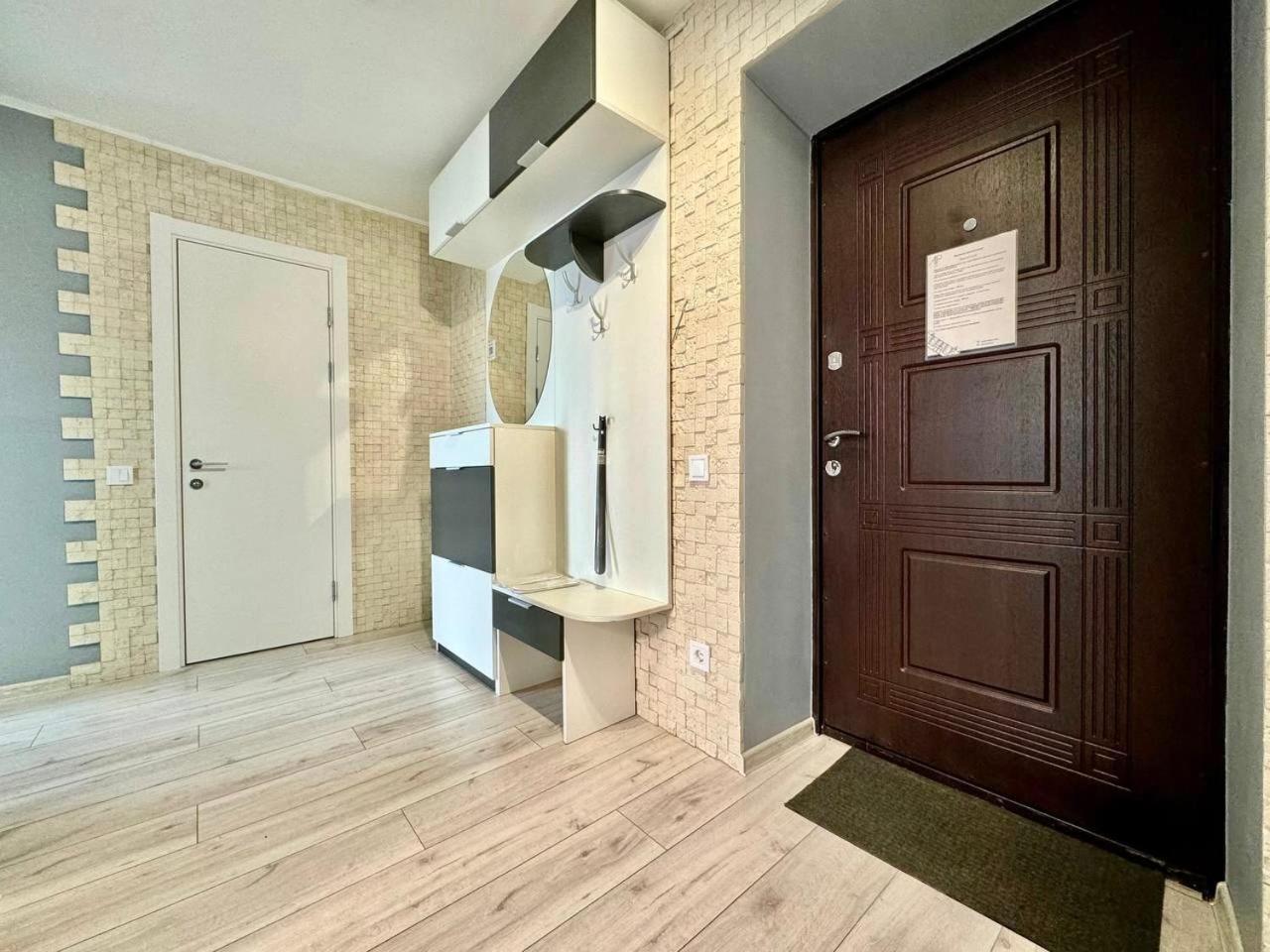 Apartpoltava: Business-Class Apartments with Panoramic Balcony in Prestigious New Building Exterior photo